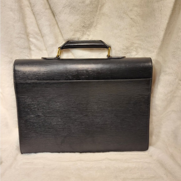 Authentic pre-owned Louis Vuitton epi black serviette conseiller briefcase - Picture 9 of 15